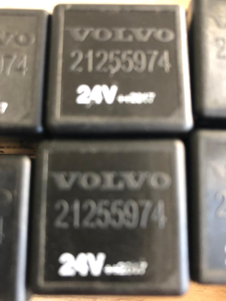21255974 реле volvo
